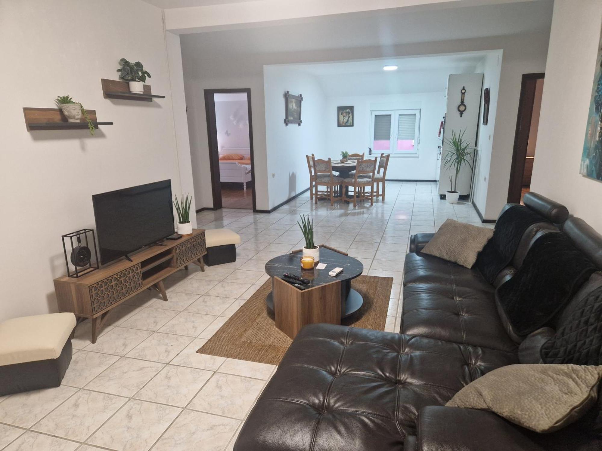 Apartman Deluxe Чаплина Экстерьер фото