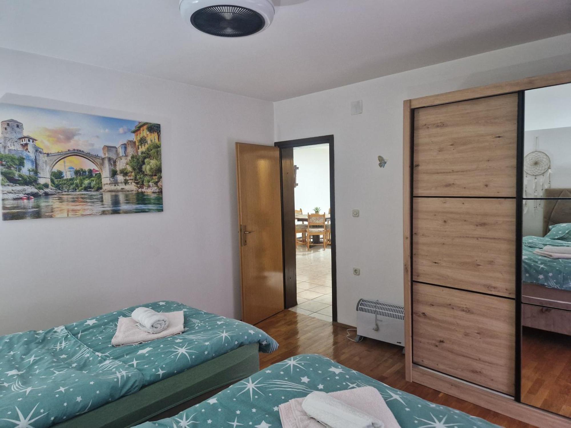 Apartman Deluxe Чаплина Экстерьер фото